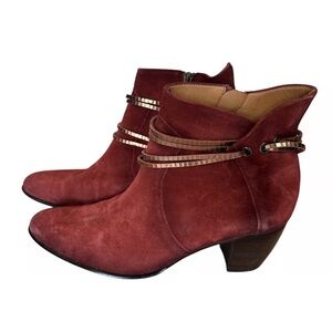 Sundance Bijou Luxe Lariat Suede Burgundy Italian Chain Side Zip Booties, 39/8